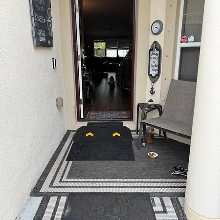 Ruskin Fl Private 2 Bdrm 1 Bath Suite Common Areas Shared With Host And Cat Экстерьер фото
