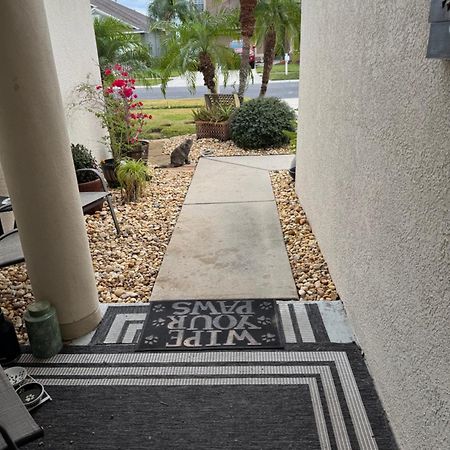 Ruskin Fl Private 2 Bdrm 1 Bath Suite Common Areas Shared With Host And Cat Экстерьер фото
