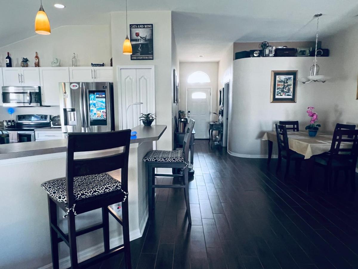 Ruskin Fl Private 2 Bdrm 1 Bath Suite Common Areas Shared With Host And Cat Экстерьер фото