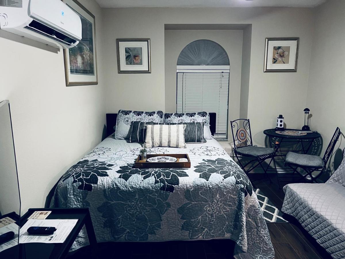Ruskin Fl Private 2 Bdrm 1 Bath Suite Common Areas Shared With Host And Cat Экстерьер фото
